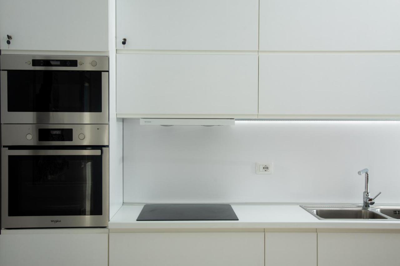 Sky & Sea Viewing Apartment Влёра Экстерьер фото
