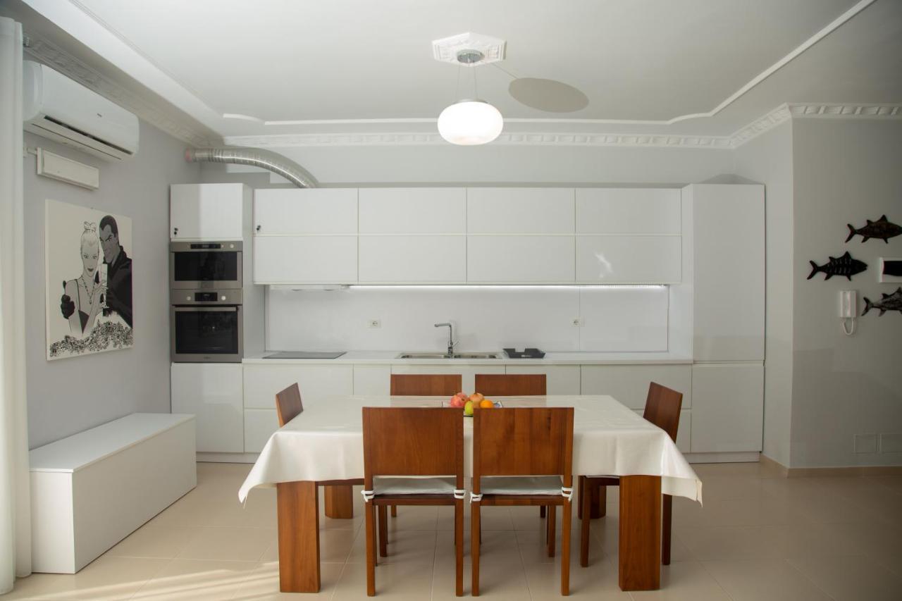 Sky & Sea Viewing Apartment Влёра Экстерьер фото