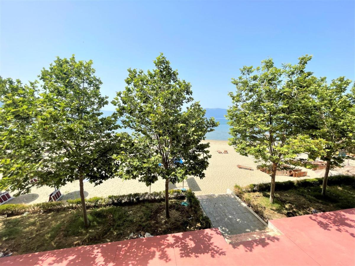 Sky & Sea Viewing Apartment Влёра Экстерьер фото