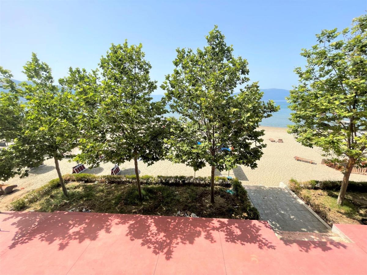 Sky & Sea Viewing Apartment Влёра Экстерьер фото