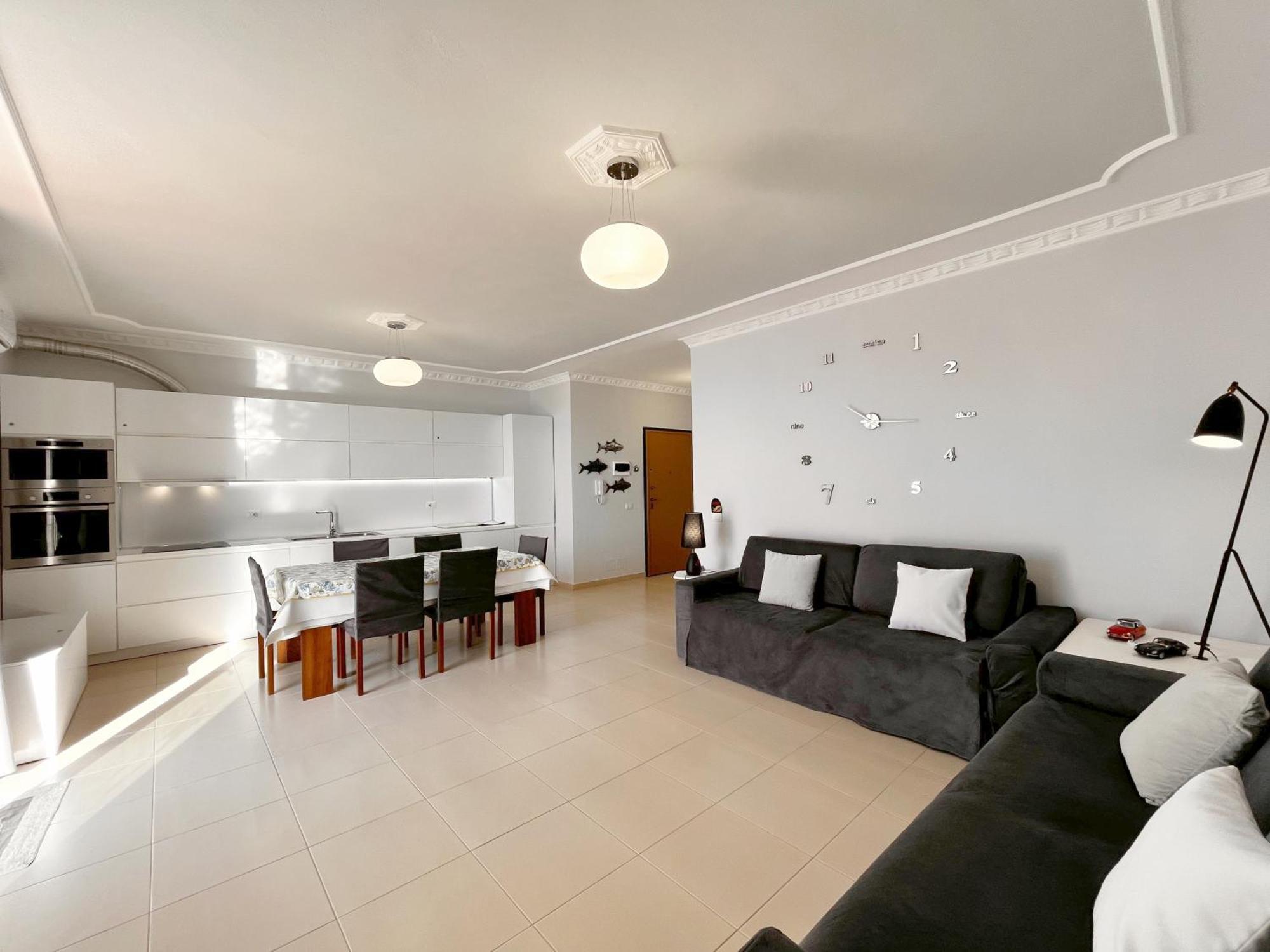 Sky & Sea Viewing Apartment Влёра Экстерьер фото